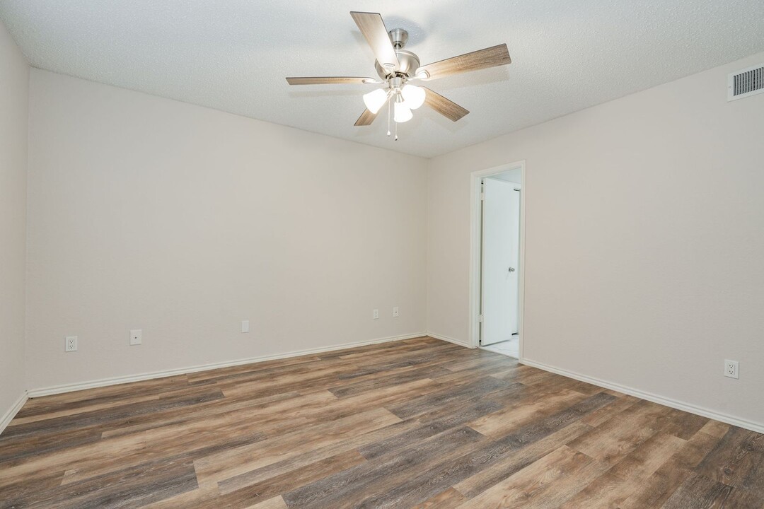6213 Los Altos Dr in Mesquite, TX - Building Photo