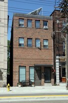 474 Roncesvalles Ave in Toronto, ON - Building Photo