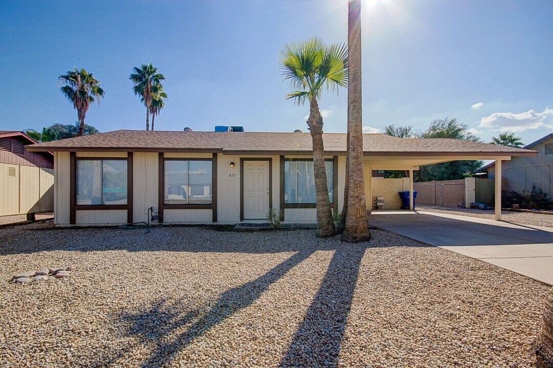 815 W Westchester Ave in Tempe, AZ - Building Photo