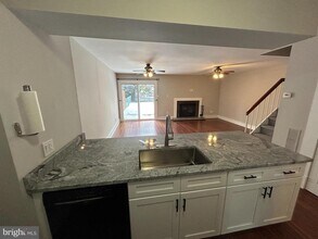 1011 Princeton Pl in Warminster, PA - Building Photo - Building Photo