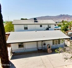 517 Bataan Cir in El Paso, TX - Building Photo - Building Photo