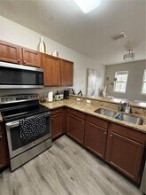 8900 NW 97th Ave, Unit 8900 in Doral, FL - Building Photo - Building Photo