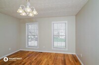 1206 Evergreen Way photo'