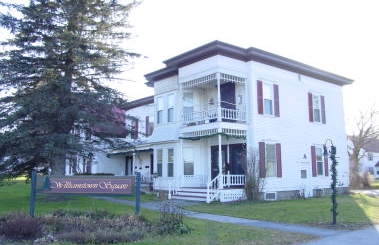 Gardens at Williamstown Square in Williamstown, VT - Building Photo