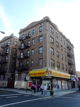 2298 Creston Ave in Bronx, NY - Building Photo - Building Photo