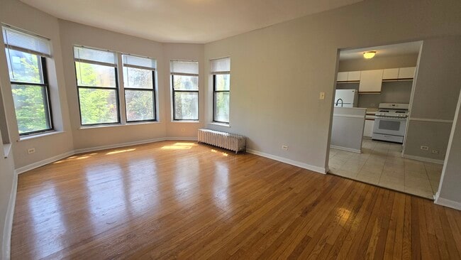 7724 N Marshfield Ave, Unit 2A in Chicago, IL - Building Photo - Building Photo