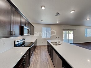 712 Sienna Rising Dr in North Las Vegas, NV - Building Photo - Building Photo