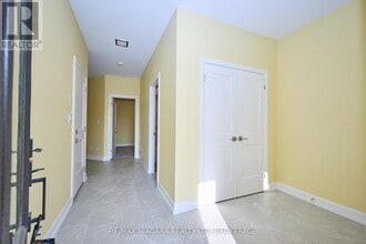 3947 Mitchell Cres in Fort Erie, ON - Building Photo - Building Photo