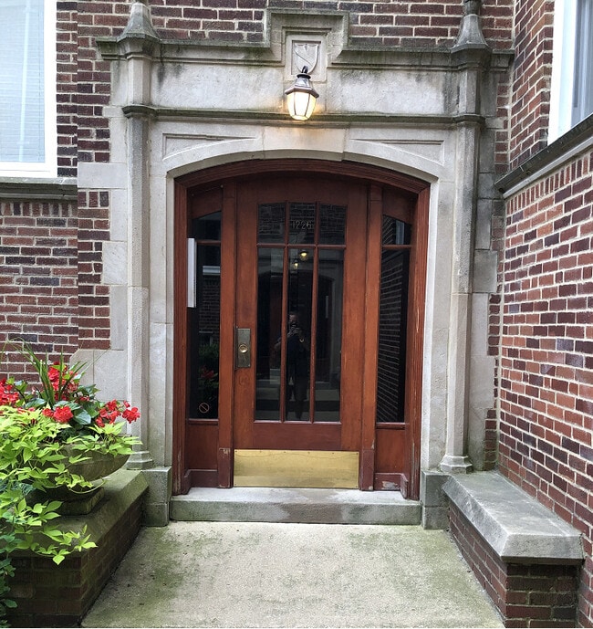 1226 Elmwood Ave in Evanston, IL - Building Photo - Building Photo