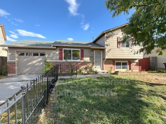 property at 2045 Grosbear Ln