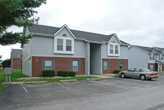 Junction Drive Townhomes in Glen Carbon, IL - Building Photo - Building Photo