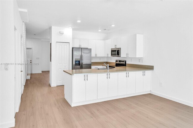 property at 11854 SW 246th Ln