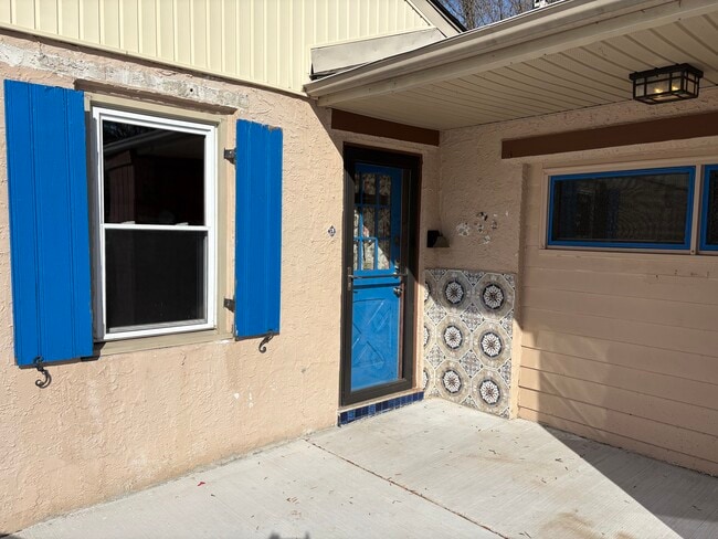 77 Winding Ln in Feasterville-Trevose, PA - Building Photo - Building Photo