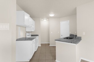 4143 Alaskian Sunrise in San Antonio, TX - Building Photo - Building Photo