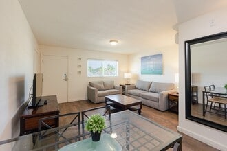 19 Sombrero Blvd in Marathon, FL - Building Photo - Building Photo