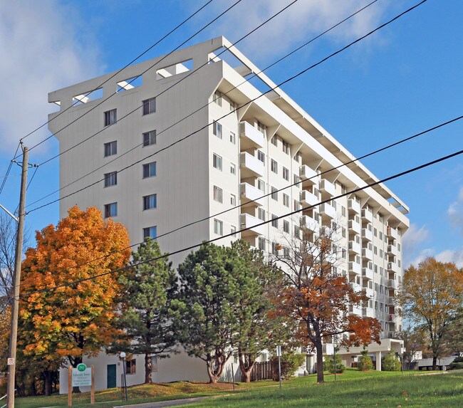 Emerald Tower Apartments and Nearby St Catharines Apartments For Rent St Catharines, ON