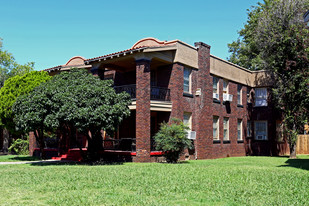 1417-1419 NW 17th Apartamentos