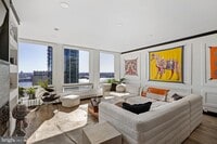 200 Locust St photo'