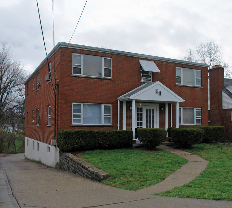 58 Sanders Dr in Florence, KY - Building Photo