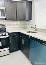 2501 Lighthouse Ln in Sayreville, NJ - Building Photo - Building Photo