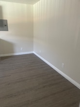 14323 Cerise Ave in Hawthorne, CA - Building Photo - Building Photo