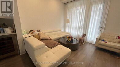 20 Chiara Rose Ln in Richmond Hill, ON - Building Photo - Building Photo