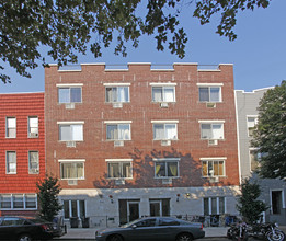 15-17 Judge St in Brooklyn, NY - Foto de edificio - Building Photo