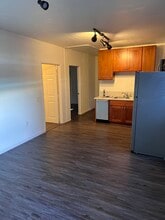 708 Fruitvale Ave, Unit 712 in Oakland, CA - Building Photo - Building Photo