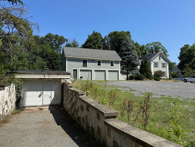 344 Lowell St in Lexington, MA - Building Photo - Building Photo