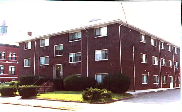 67 Newton St in Lawrence, MA - Building Photo - Building Photo