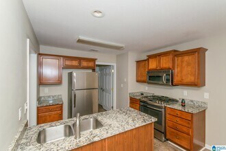 601 Meriweather Dr in Calera, AL - Building Photo - Building Photo
