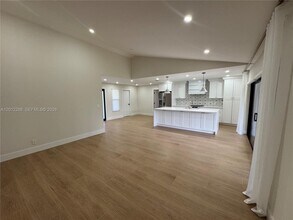 9234 Southampton Pl in Boca Raton, FL - Building Photo - Building Photo