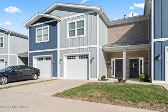 4205 Taylor Cv Ct in Louisville, KY - Foto de edificio - Building Photo