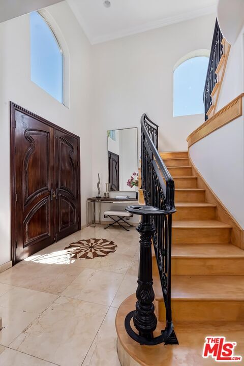 1471 S Crest Dr in Los Angeles, CA - Building Photo - Building Photo