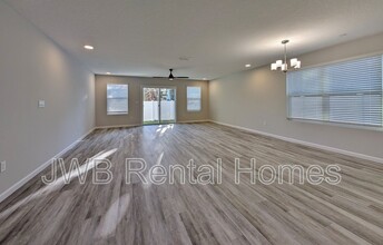 207 11th St S in Jacksonville Beach, FL - Building Photo - Building Photo