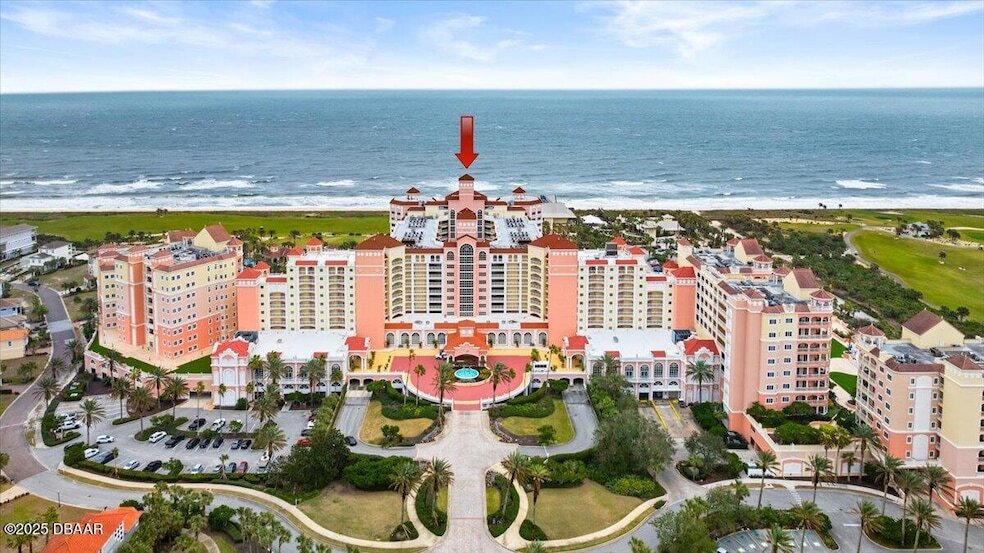 200 Ocean Crest Dr, Unit 1111 in Palm Coast, FL - Foto de edificio