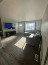 827 Sequoia Dr in Colorado Springs, CO - Building Photo - Building Photo