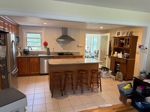 8 Heritage Rd in Pelham, NH - Building Photo - Building Photo