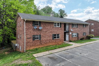 Beverly At Old Town in Winston-Salem, NC - Building Photo - Building Photo