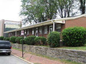 Mountain Avenue Apartments in Roanoke, VA - Foto de edificio - Building Photo