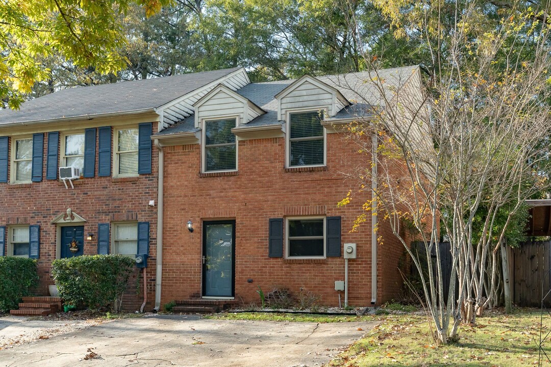 4862 Riverwood Pl in Birmingham, AL - Foto de edificio