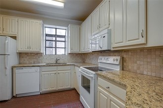 4141 Hyer St-Unit -C in Dallas, TX - Building Photo - Building Photo