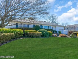 70 Avery Ave in Long Branch, NJ - Building Photo