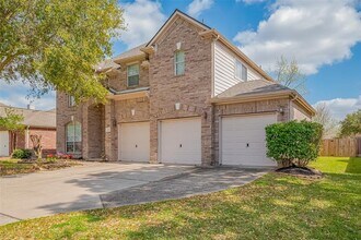 20006 Shavon Springs Dr in Spring, TX - Building Photo - Building Photo