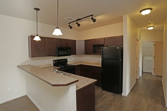 Residence at Mill River in Coeur d'Alene, ID - Foto de edificio - Interior Photo