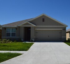 175 Grove Branch Rd in Winter Haven, FL - Building Photo