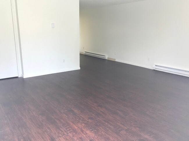 1003 E Jackson Ave in Spokane, WA - Building Photo - Building Photo