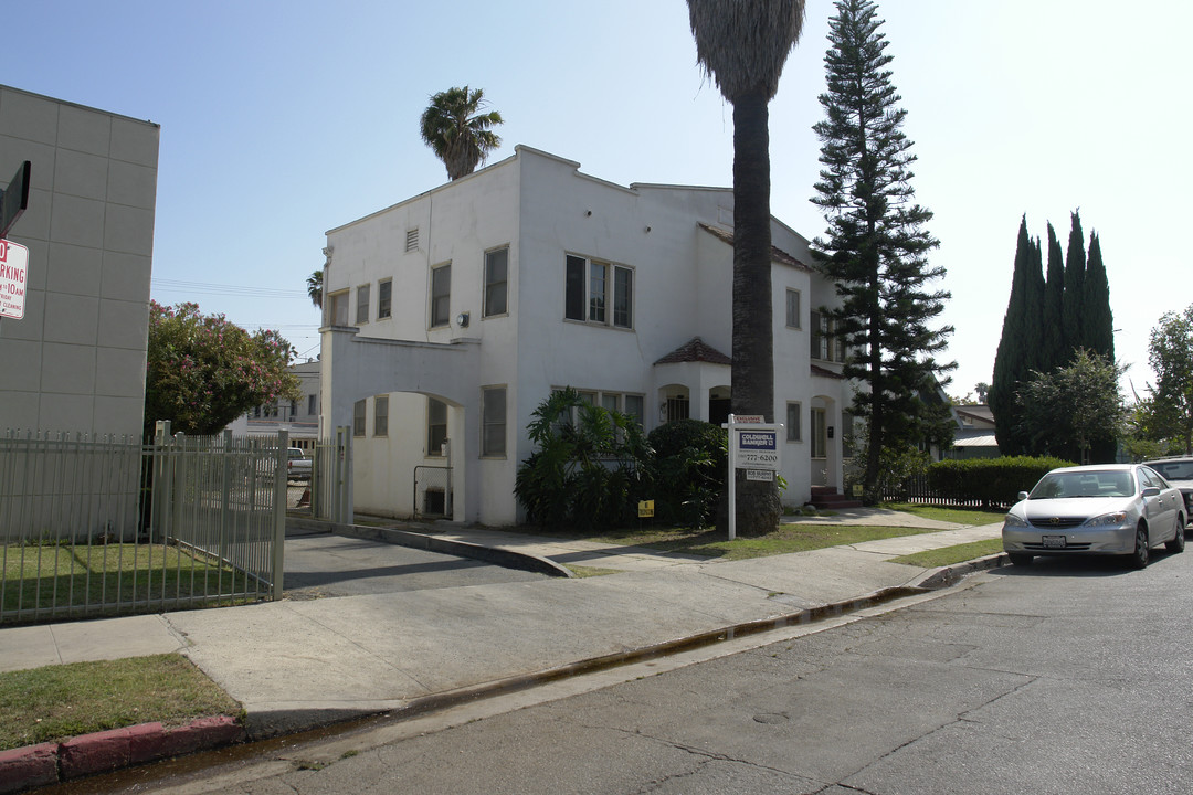 5500 Barton Ave in Los Angeles, CA - Building Photo