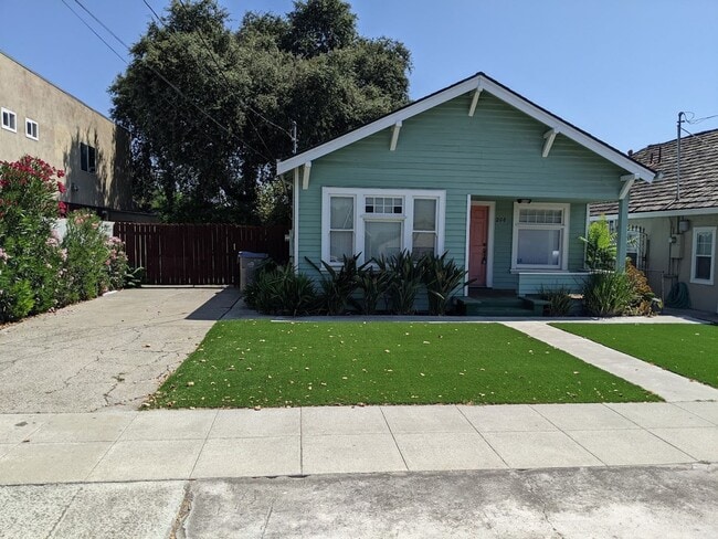 property at 208 Lincoln Ave