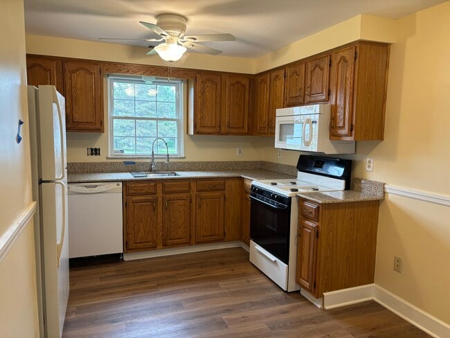 property at 32A Chestnut Ct